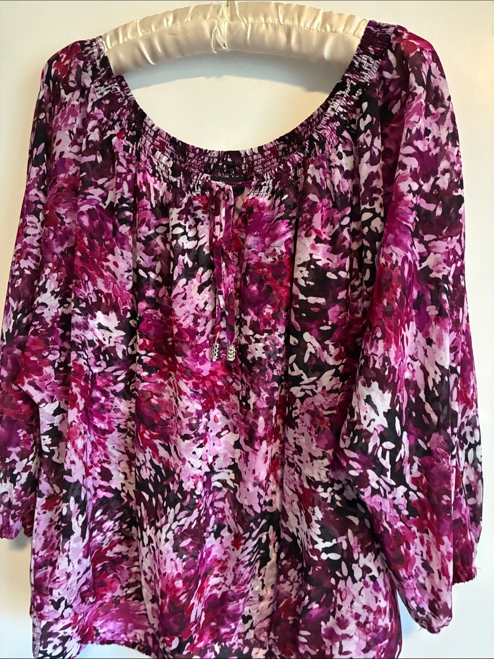 White House Black Market Pink Purple Floral size small